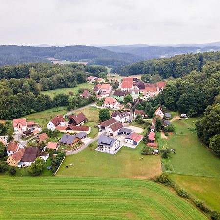 Hartenstein Brunnerhof Urlaub Auf Dem Landアパートメント エクステリア 写真