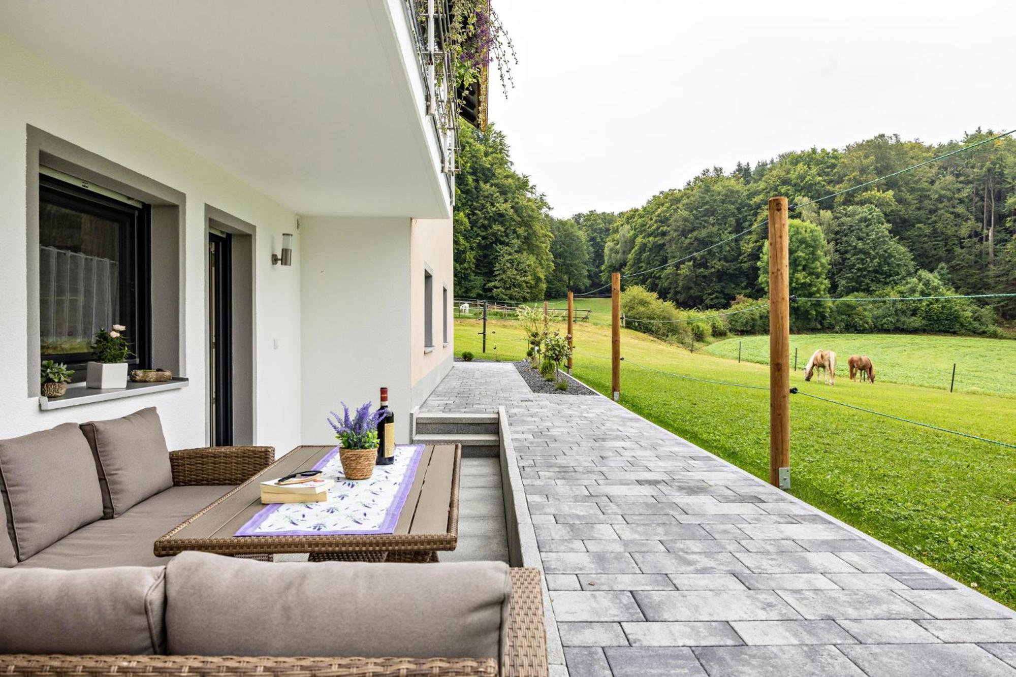 Hartenstein Brunnerhof Urlaub Auf Dem Landアパートメント エクステリア 写真