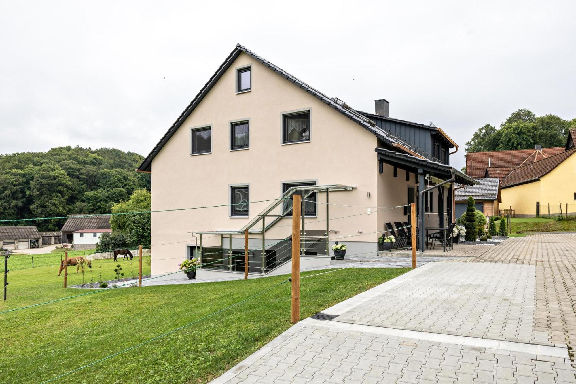 Hartenstein Brunnerhof Urlaub Auf Dem Landアパートメント エクステリア 写真
